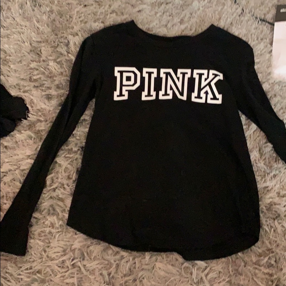 black long sleeve shirt